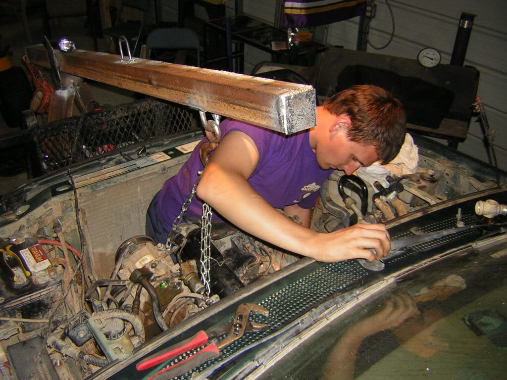 Name: motorpull007.jpg
Views: 213
Size: 148.7 KB
