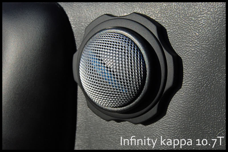 Name: tweeter_closeup.jpg
Views: 1370
Size: 111.2 KB