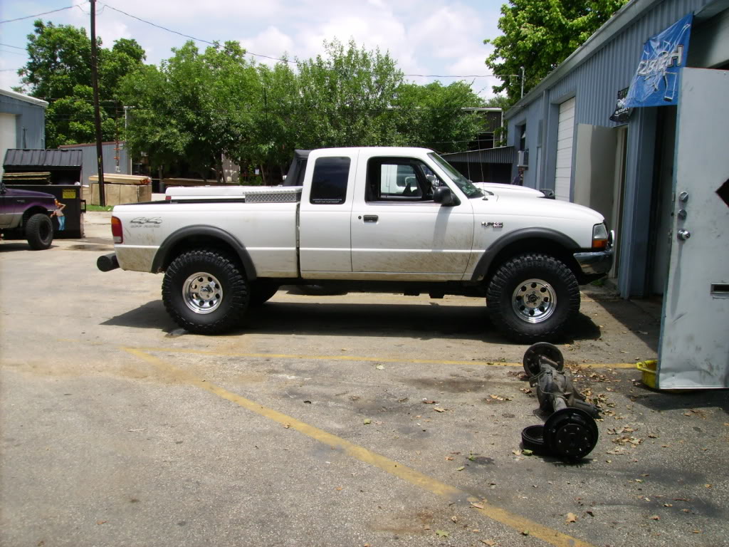 Name:  NYcomp07454.jpg
Views: 156
Size:  179.1 KB