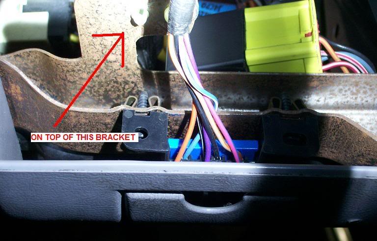 Name:  TurnSignalFlasherLocation006.jpg
Views: 92
Size:  66.1 KB
