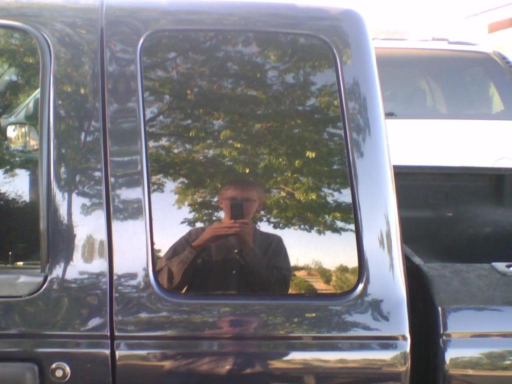 Name:  0522081838-00.jpg
Views: 135
Size:  78.4 KB