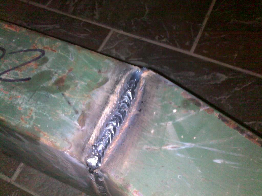 Name:  26012010083.jpg
Views: 74
Size:  102.3 KB