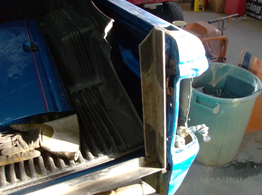 Name: meshtailgate008.jpg
Views: 980
Size: 105.2 KB