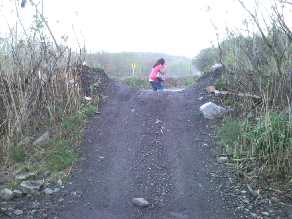 Name: 026.jpg
Views: 94
Size: 135.6 KB