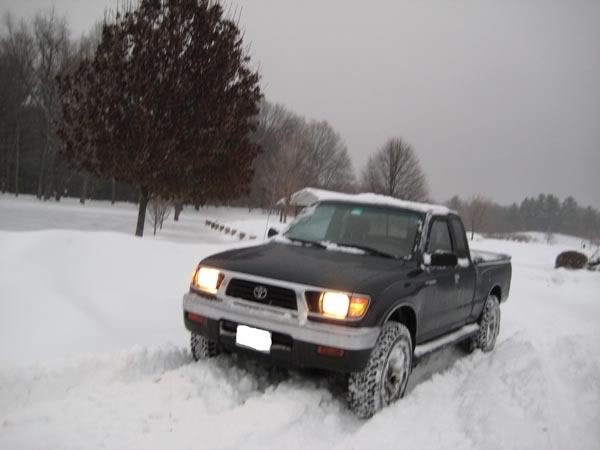Name: 12-16tacomasnowheelin.jpg
Views: 51
Size: 32.5 KB