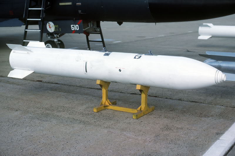 Name:  800px-B83_nuclear_bomb_trainer.jpg
Views: 57
Size:  58.5 KB