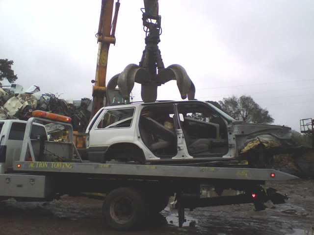 Name: 0413071600-01.jpg
Views: 70
Size: 22.2 KB