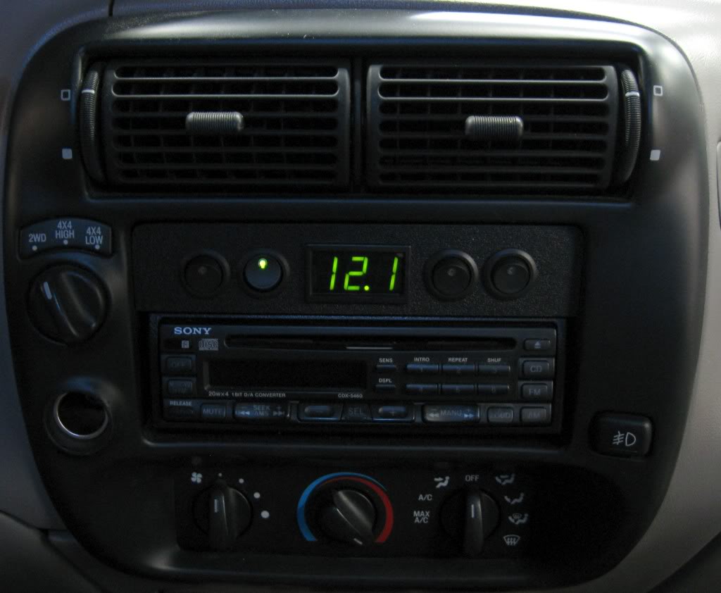 Name: voltmeterswitches2.jpg
Views: 1089
Size: 77.1 KB