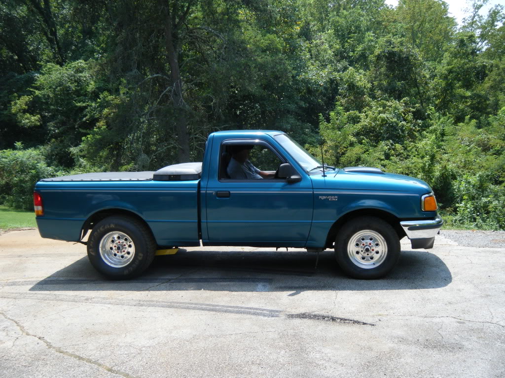 Name: 2010_0814KnoxMeet0024.jpg
Views: 44
Size: 251.0 KB