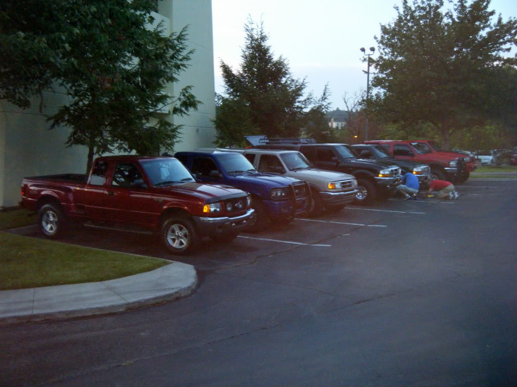 Name: 2010_0814KnoxMeet0055.jpg
Views: 36
Size: 140.8 KB