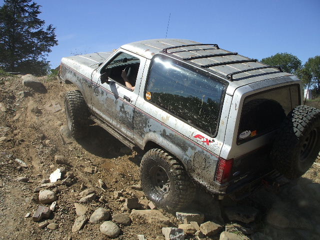 Name:  2009_0918jonesville090034.jpg
Views: 40
Size:  102.4 KB
