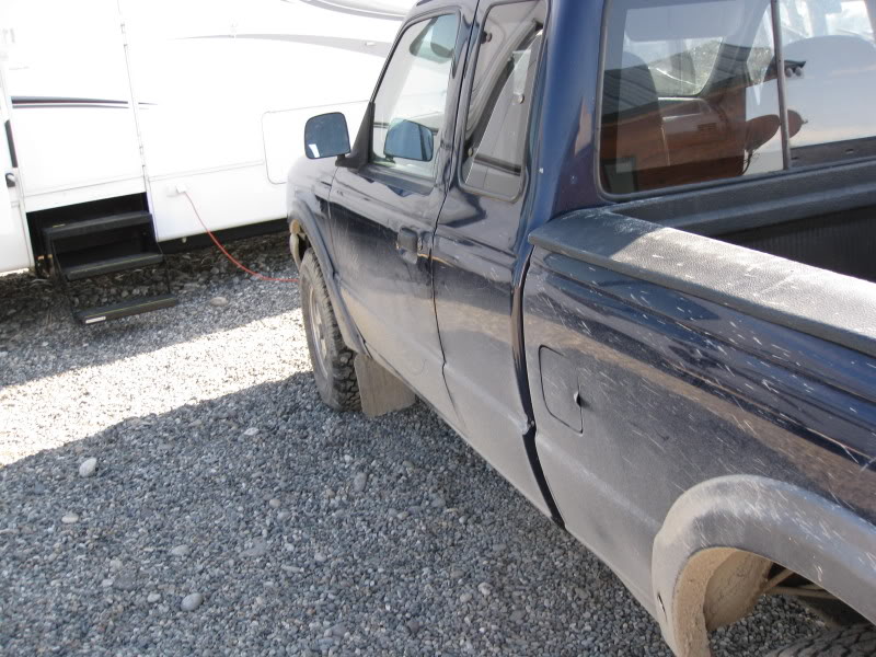 Name:  MikesTruck008.jpg
Views: 37
Size:  114.2 KB
