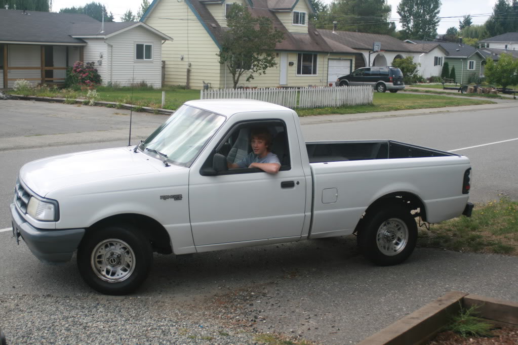Name: DustinsFirstTruck-Aug232009004.jpg
Views: 91
Size: 144.5 KB