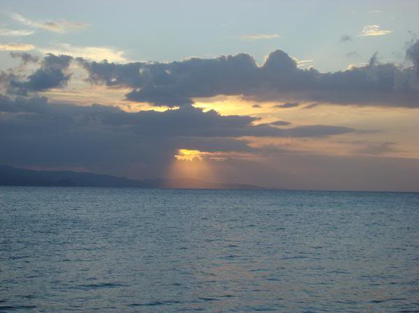 Name: jamaicasunset2.jpg
Views: 75
Size: 27.0 KB