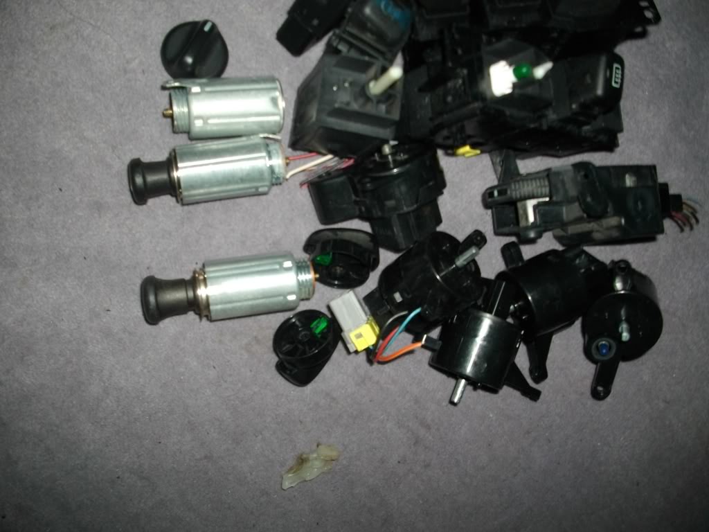 Name: SANY0806.jpg
Views: 94
Size: 101.4 KB
