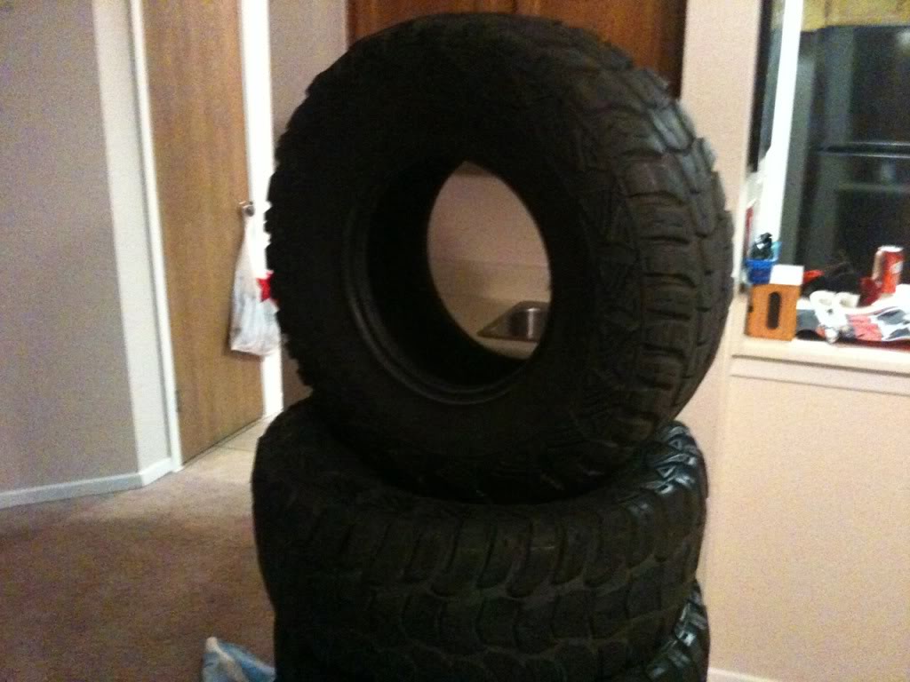 Name:  tire3.jpg
Views: 182
Size:  95.2 KB