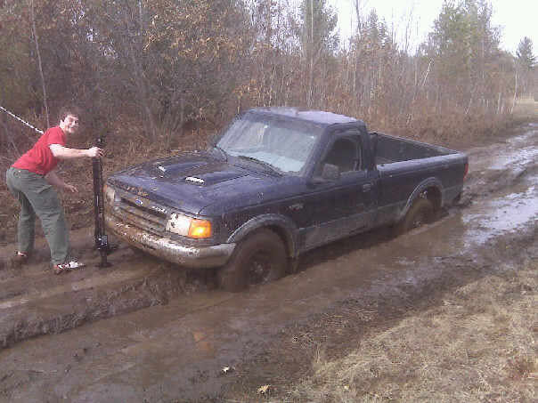 Name: stucktruck.jpg
Views: 845
Size: 44.2 KB
