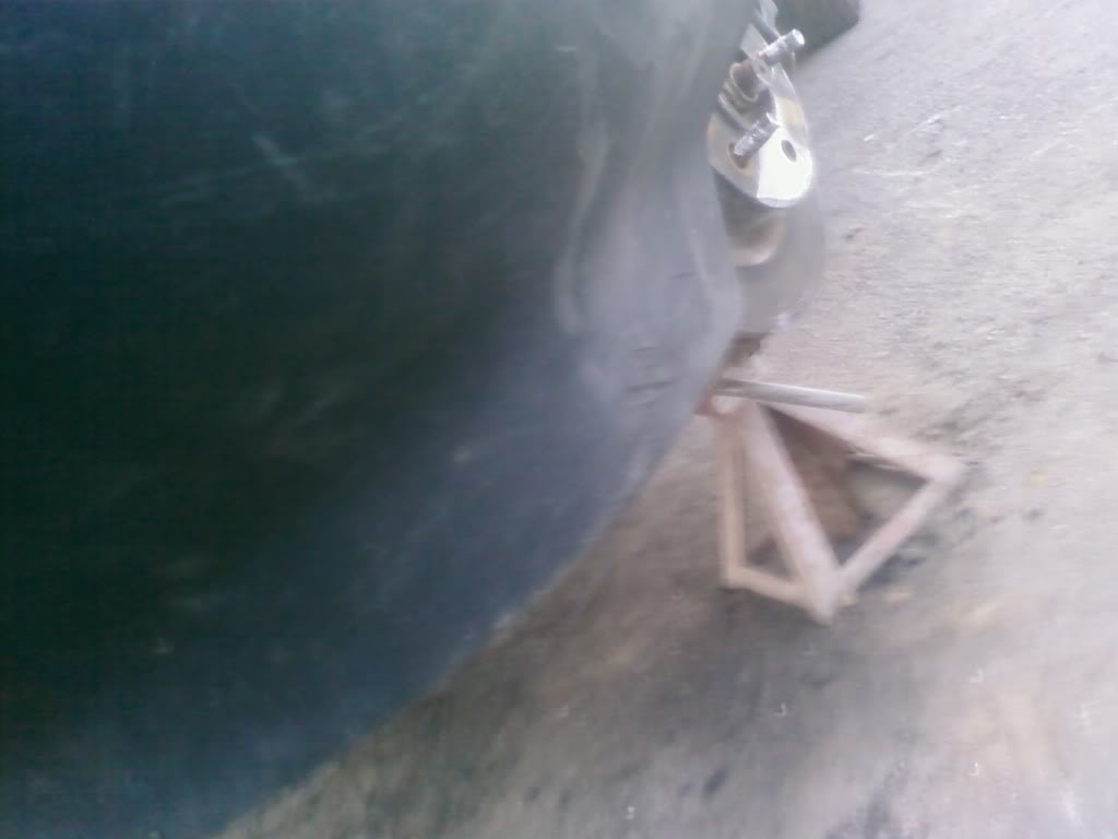 Name:  TruckCrash020.jpg
Views: 90
Size:  36.7 KB