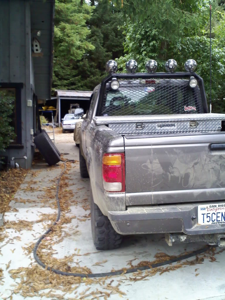 Name: 1012091541a.jpg
Views: 74
Size: 198.0 KB