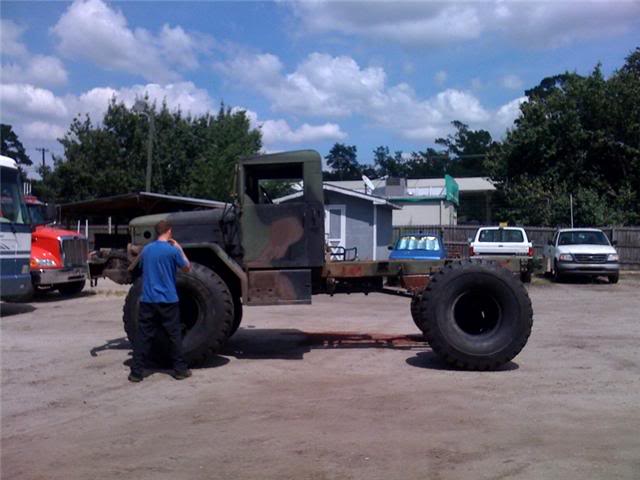Name:  deuceoutside.jpg
Views: 65
Size:  41.6 KB