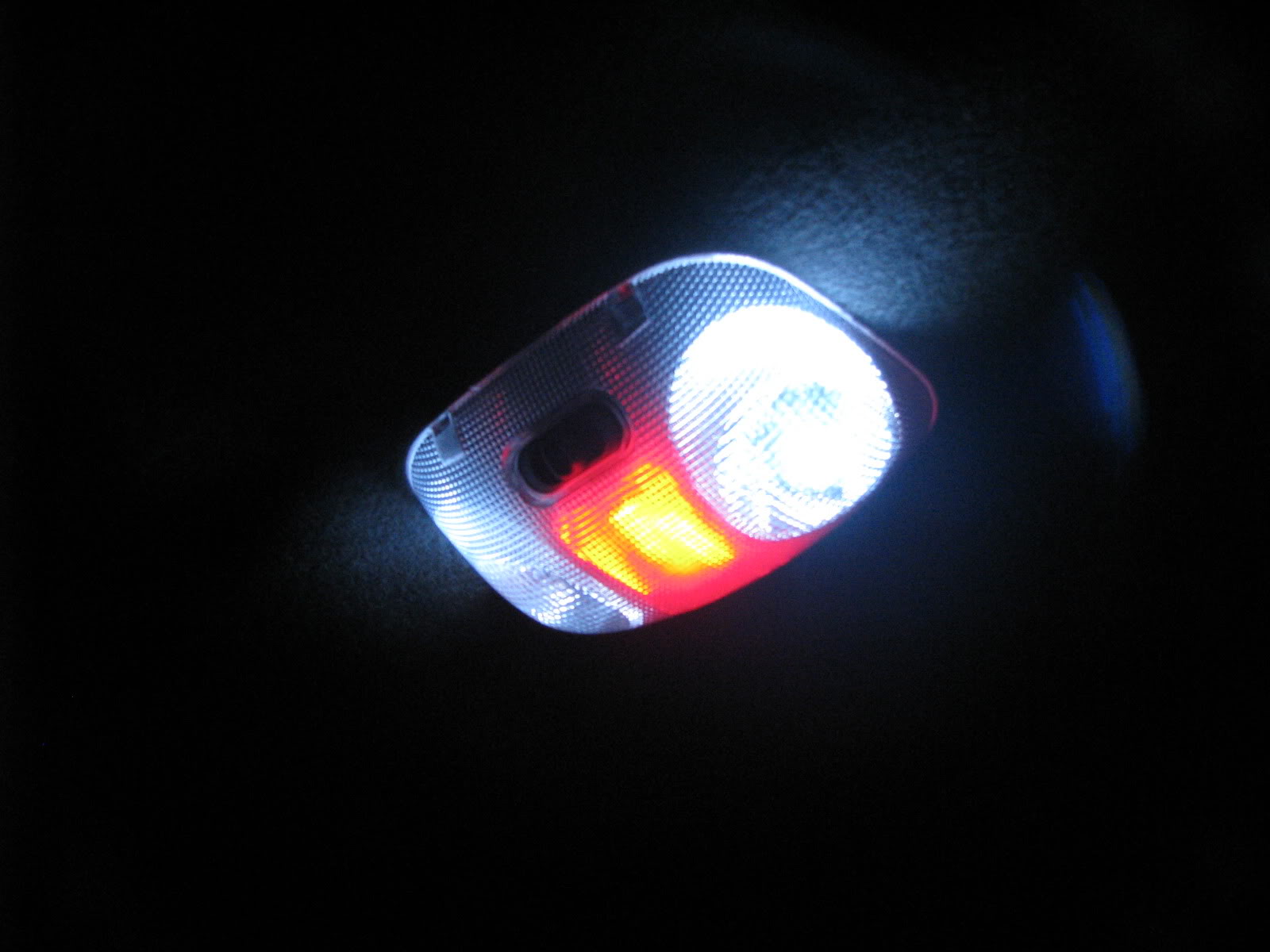 Name:  DomeLight004.jpg
Views: 112
Size:  120.6 KB