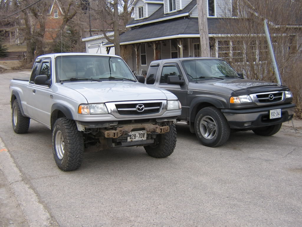 Name: twins008.jpg
Views: 74
Size: 216.2 KB