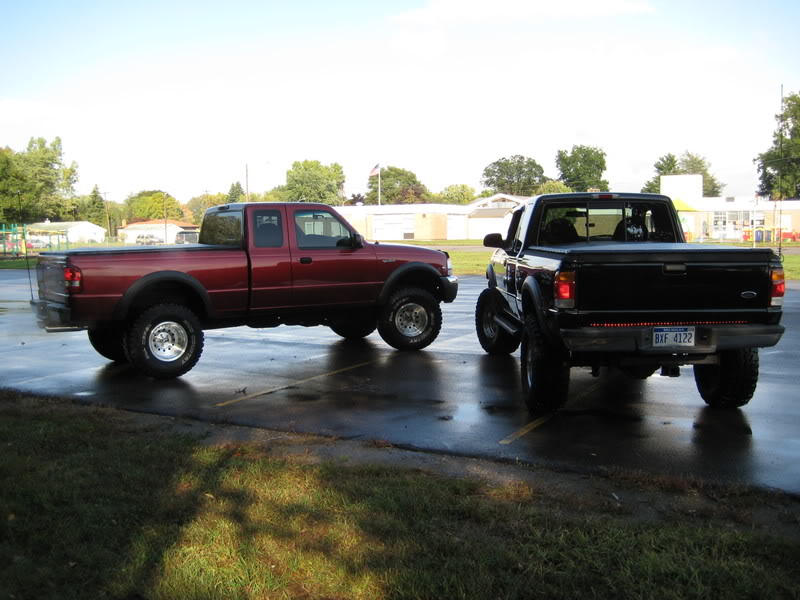 Name:  TheTwins028.jpg
Views: 92
Size:  86.3 KB