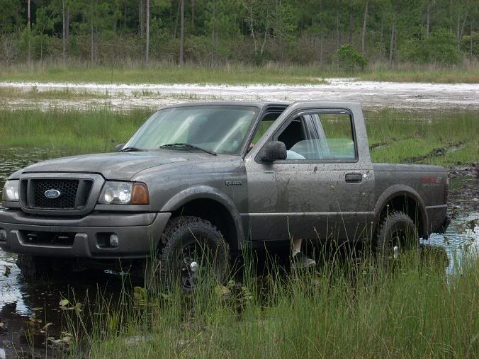 Name: truckb147.jpg
Views: 116
Size: 101.9 KB