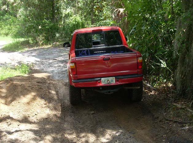 Name: truckx009.jpg
Views: 62
Size: 107.7 KB