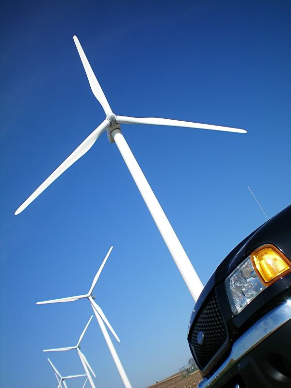 Name:  windymill2.jpg
Views: 69
Size:  43.9 KB