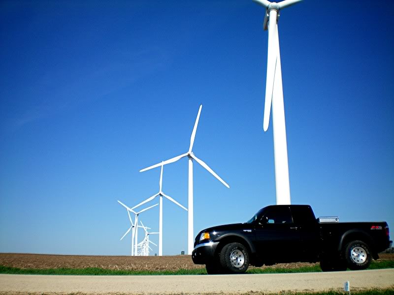 Name:  windymill3.jpg
Views: 77
Size:  46.7 KB