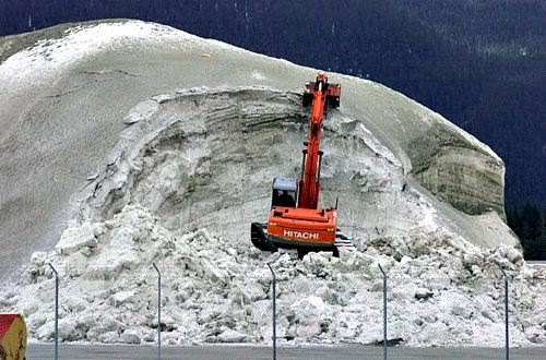 Name:  ab-juneauairportsnow.jpg
Views: 449
Size:  47.8 KB