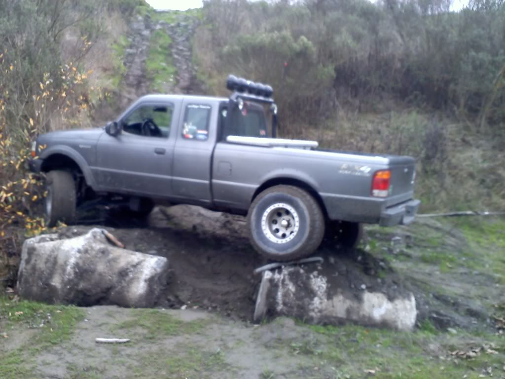 Name:  20101211141024.jpg
Views: 113
Size:  87.4 KB