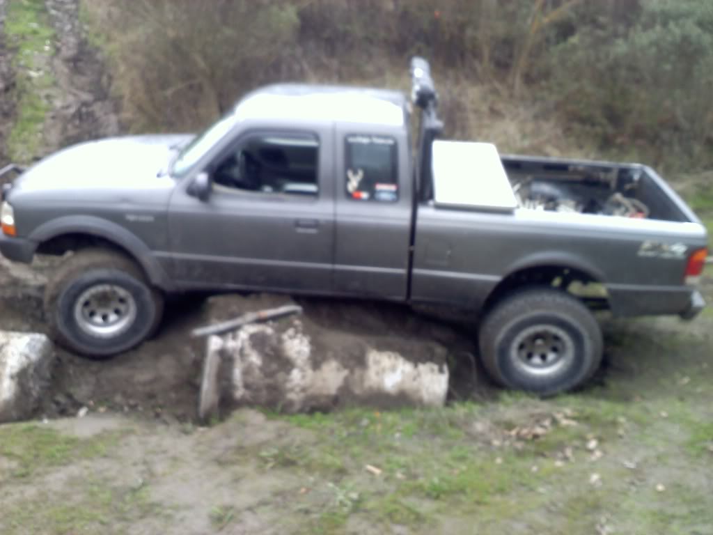 Name:  20101211141234.jpg
Views: 72
Size:  64.5 KB