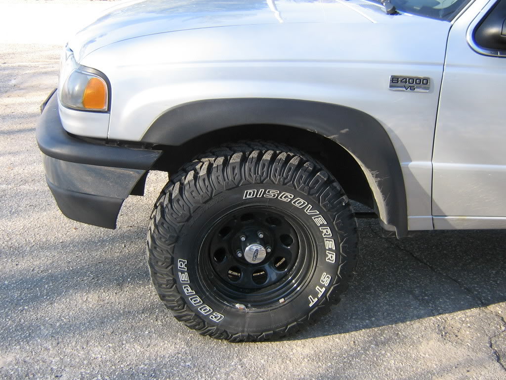 Name:  B2200stuff004.jpg
Views: 397
Size:  191.0 KB